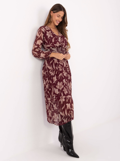 Burgundowa rozkloszowana sukienka z paskiem