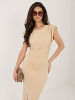 Beżowa sukienka z poduszkami na ramionach RUE PARIS