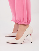 Różowe dresowe spodnie w eleganckim stylu