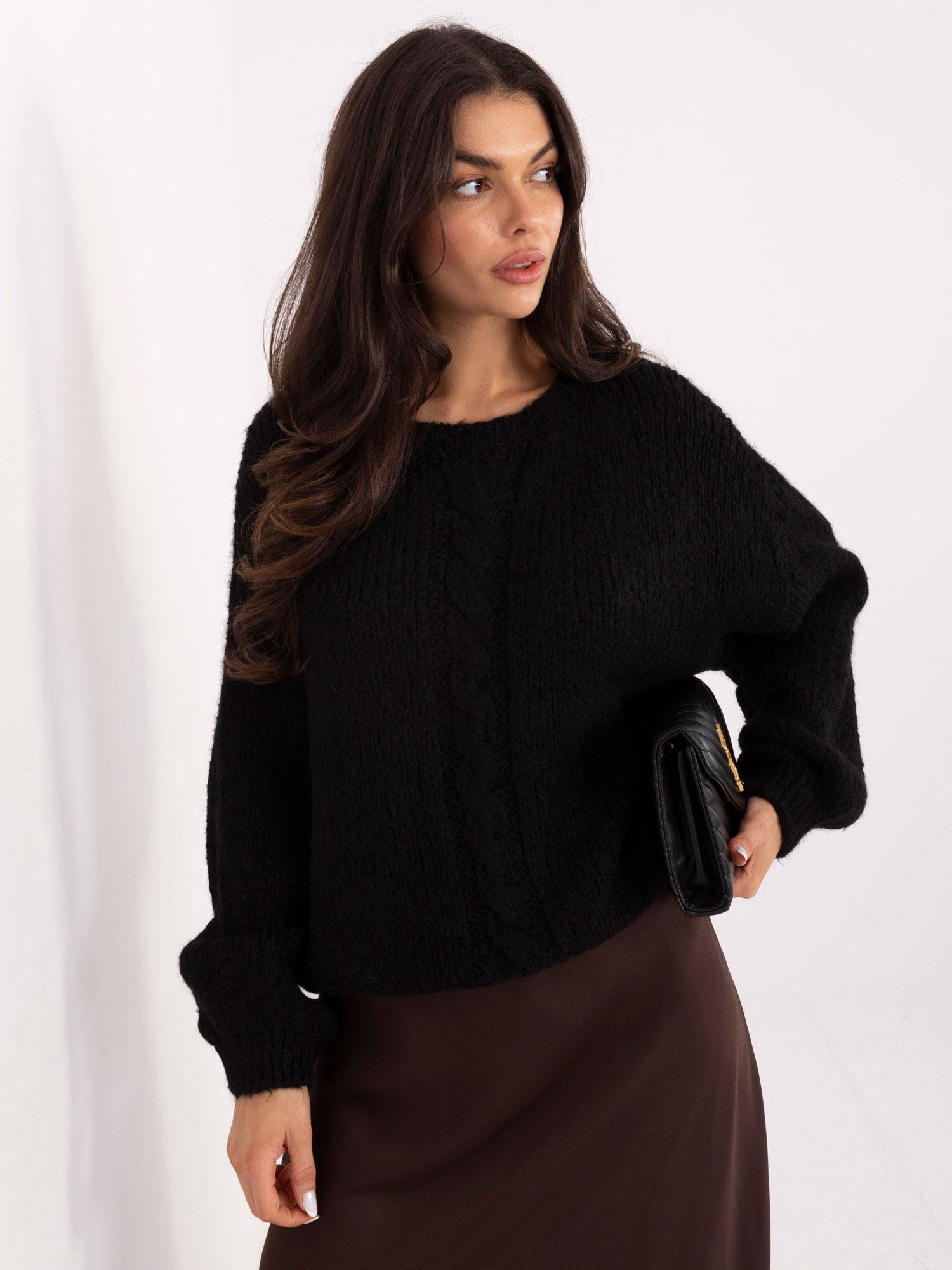 Sweter czarny