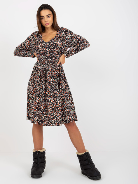 Hurt Czarna rozkloszowana midi sukienka z printami FRESH MADE