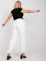 Bílé tepláky plus size z bavlny Banni.