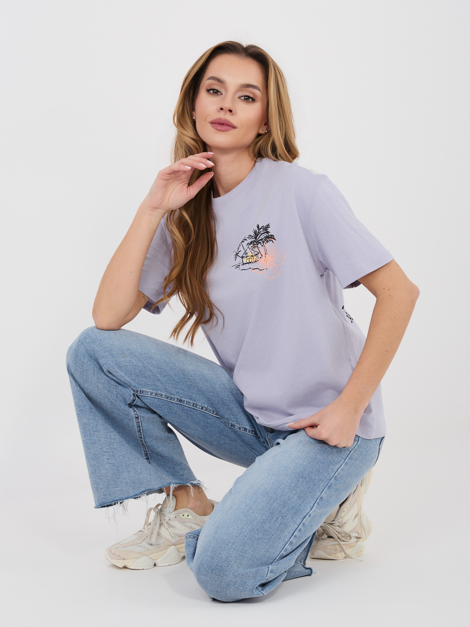 Jasnofioletowy t-shirt z letnim nadrukiem SUBLEVEL