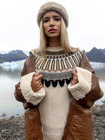 Hurt Beżowy damski sweter klasyczny we wzory RUE PARIS 