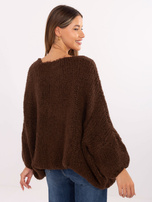 Brauner Damen-Cardigan ohne Verschluss.