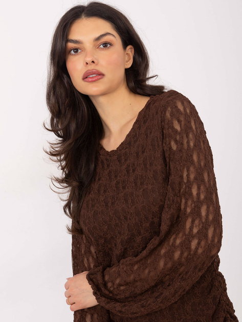 Czekoladowa koronkowa sukienka z drapowaniem