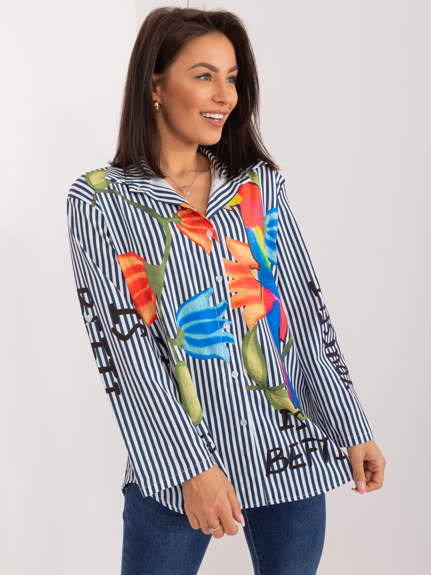 Wholesale navy and white printed women's shirt.