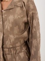 Ciemnobeżowy letni komplet z wypukłym wzorem RUE PARIS 