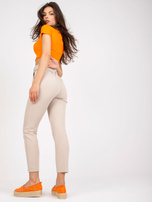 Beżowe klasyczne spodnie z materiału z kieszeniami Giulia 