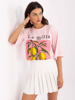 Hurt Jasnoróżowy damski t-shirt oversize z napisami