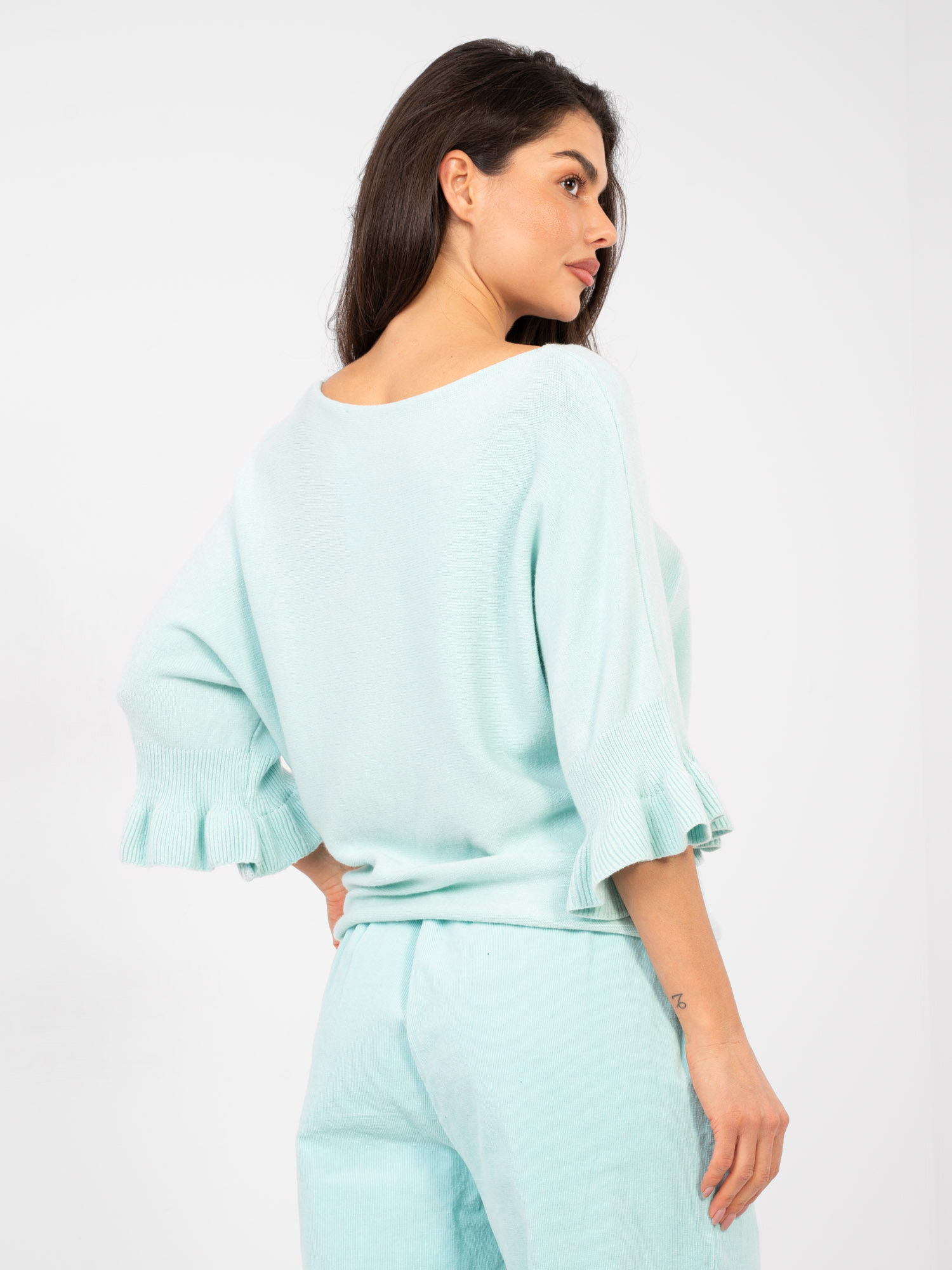 Sweter jasny niebieski