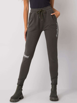 Khaki spodnie dresowe z napisami Haylee