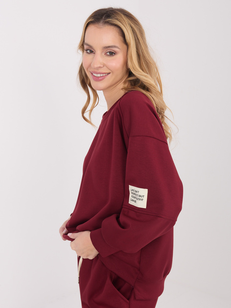 Bordowy komplet ze spodniami joggerami