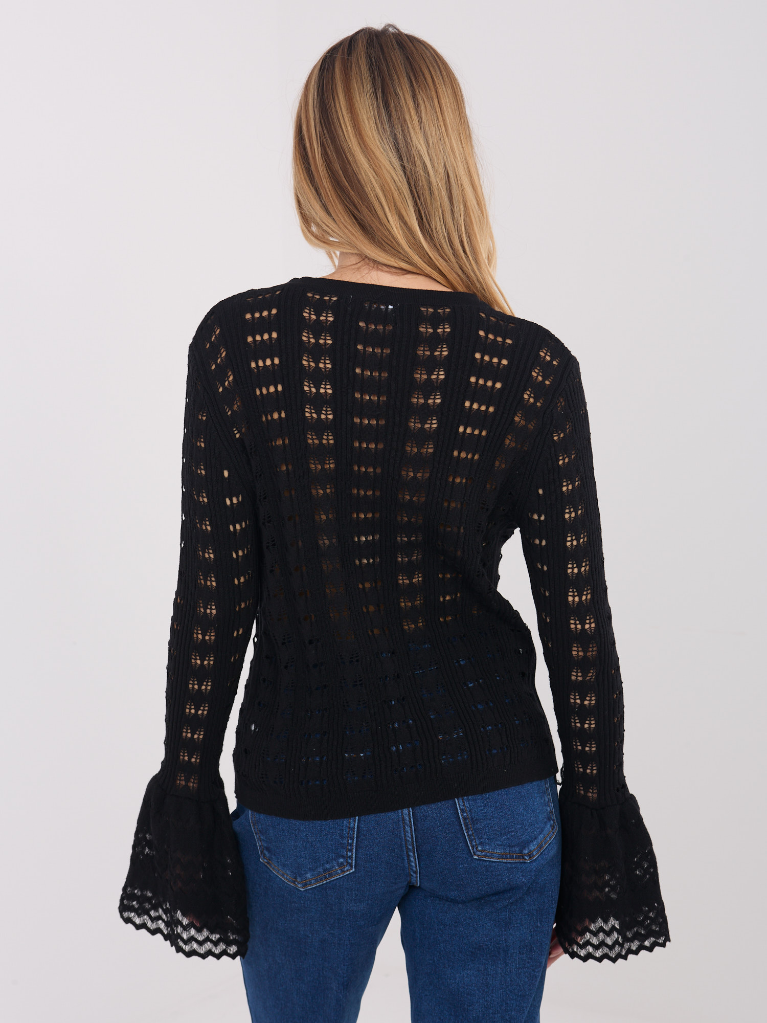 Sweter czarny