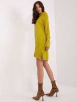 Hurt Oliwkowa sukienka dzianinowa z rozcięciami 