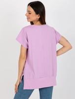 Hurt Jasnofioletowa damska bluzka oversize z rozcięciami