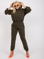 Khaki dresová souprava plus size s kalhotami.