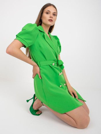 Hellegrüne elegante Cocktailkleid mit kurzen Ärmeln.