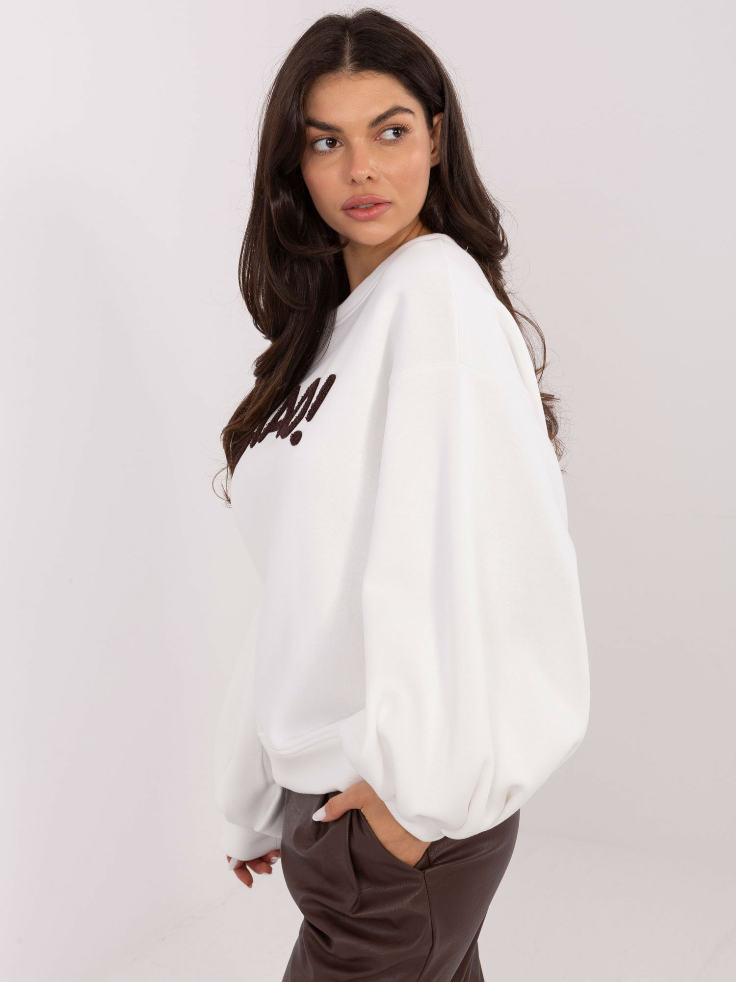 Ecru oversize mikina bez kapuce RUE PARIS.