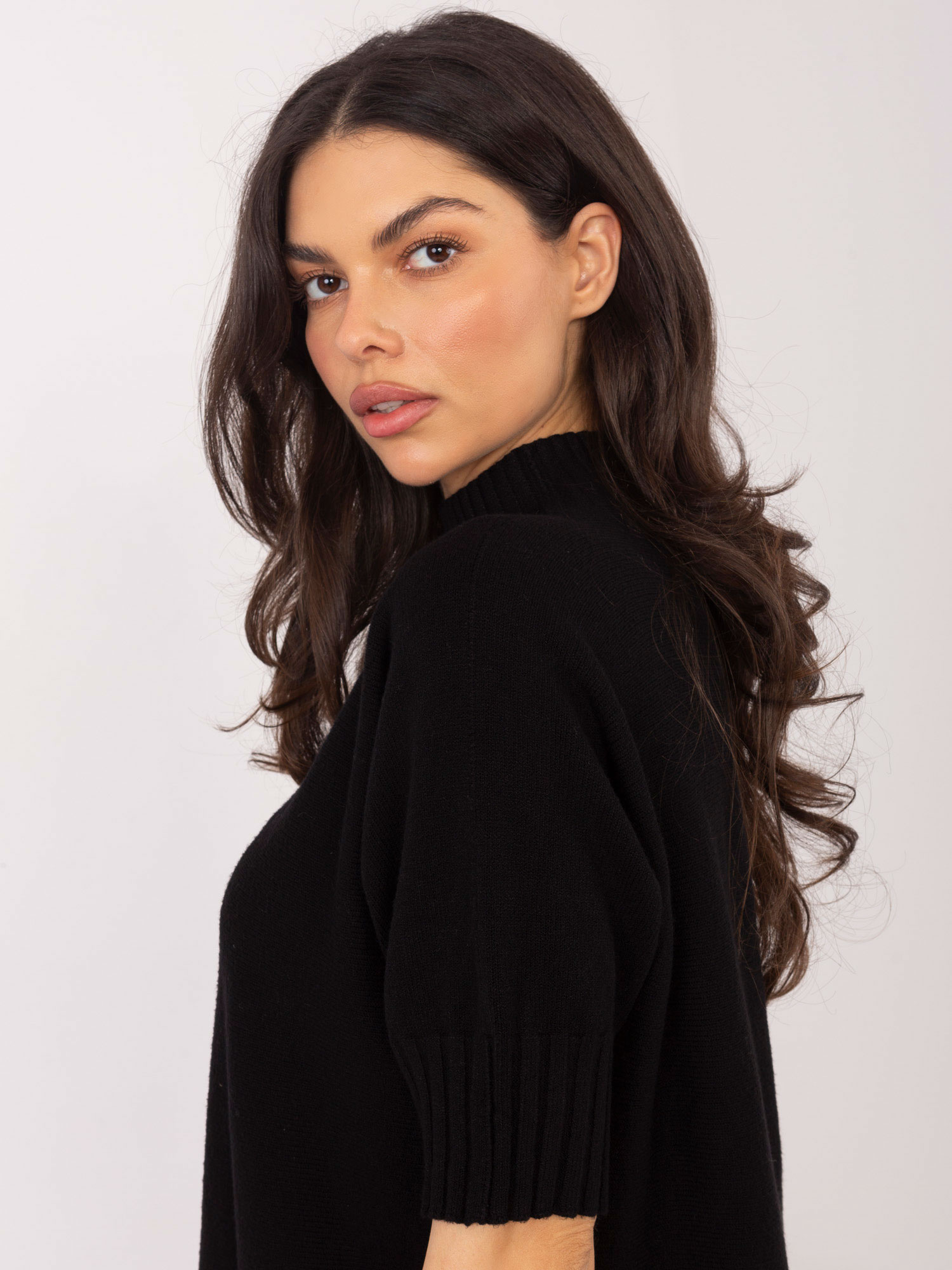 Sweter czarny