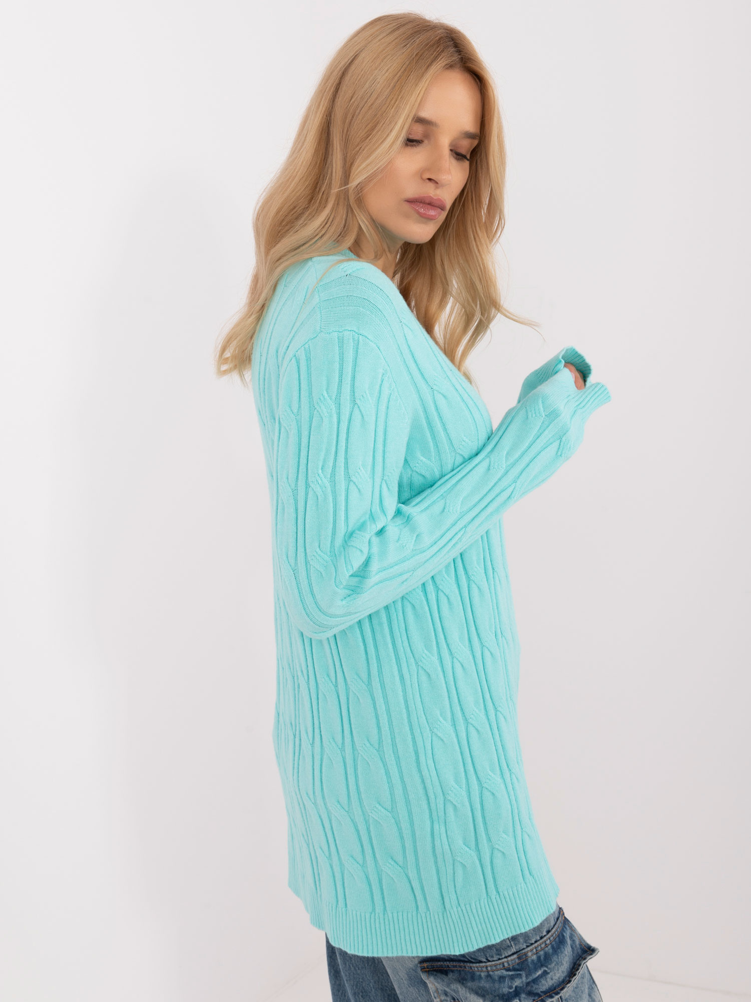 Sweter mietowy