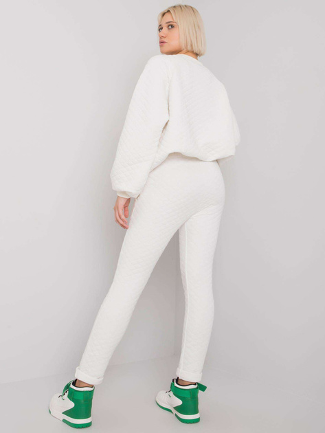 Ecru dwuczęściowy komplet pikowany Palermo