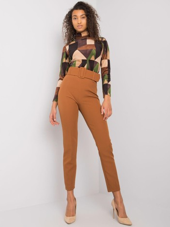Helle braune Hose mit Gürtel Aurella.