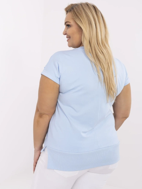 Jasnoniebieska bluzka plus size w serca