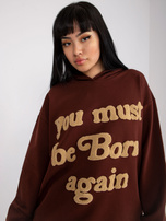 Brahna trenirka s kapuco in dolgimi rokavi.