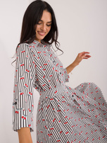 Hurt Biała midi sukienka szmizjerka w wisienki