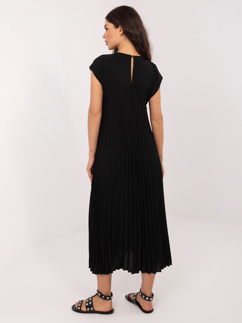 Czarna trapezowa sukienka z plisowaniem RUE PARIS