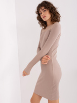 Hurtownia Ciemnobeżowa damska sukienka basic prążkowana