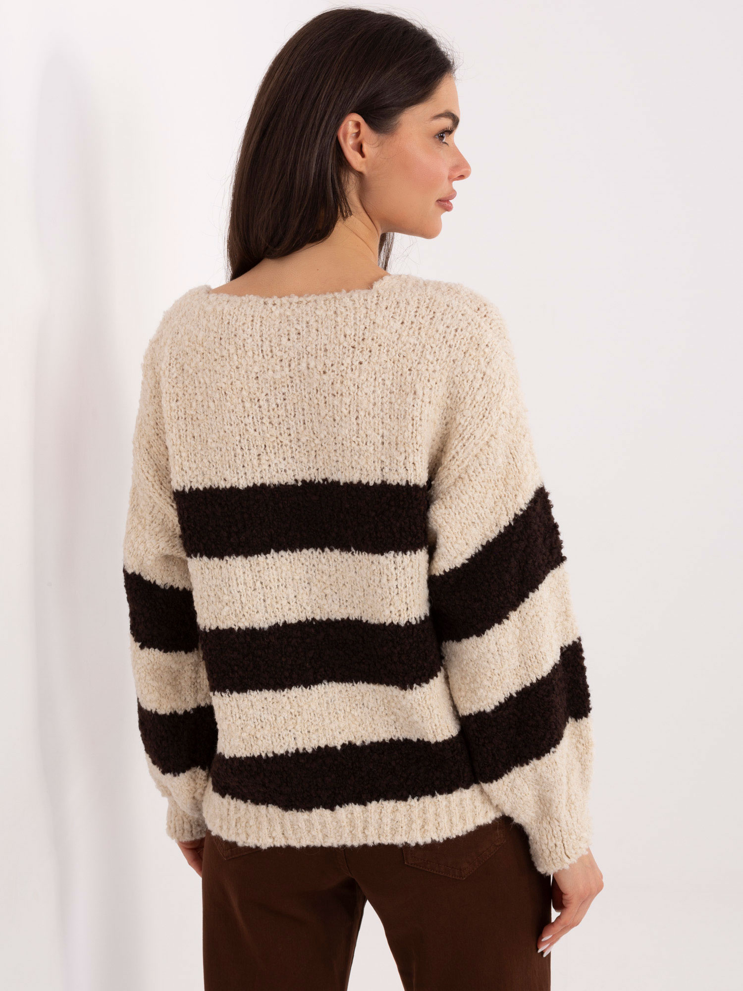Sweter beżowy