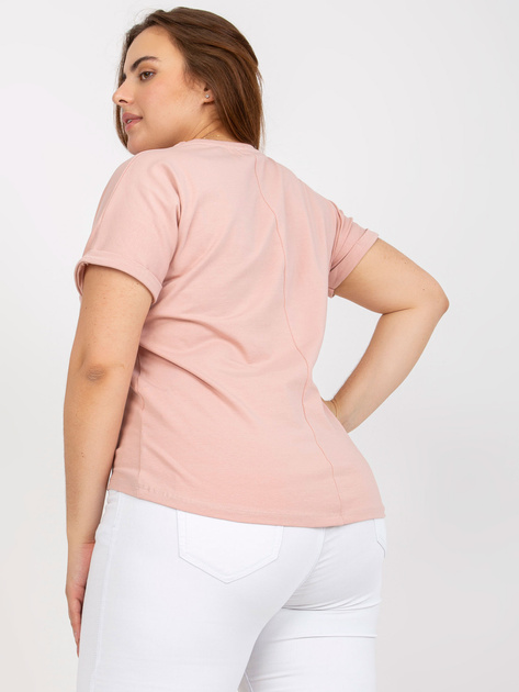 Brudnoróżowy damski t-shirt plus size z napisem