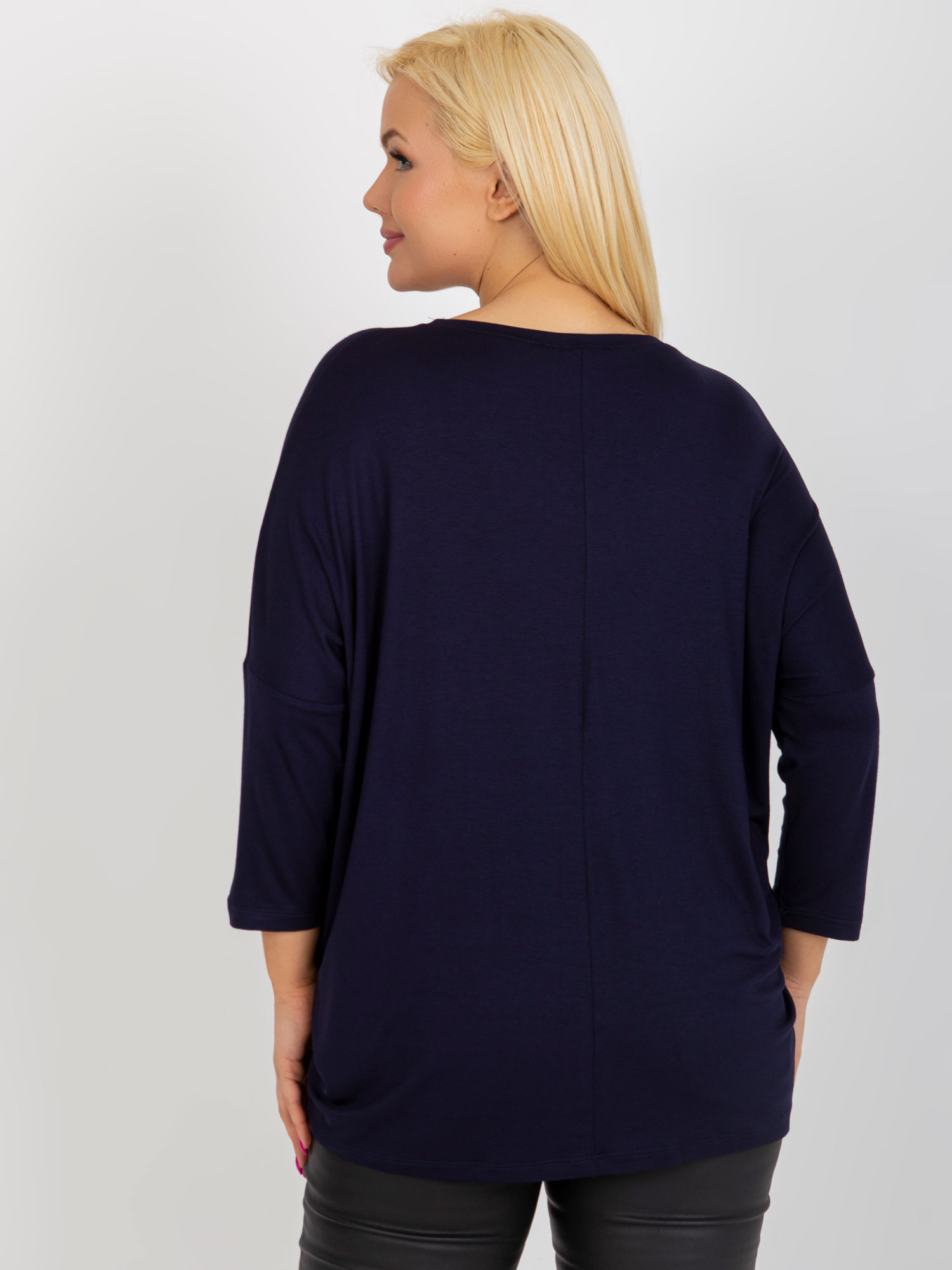 Granatowa bluzka plus size basic z wiskozy