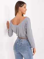 Szara melanżowa bluzka krótka bluzka z dekoltem V RUE PARIS 