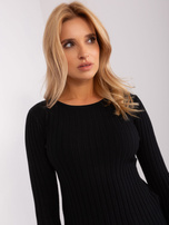 Juodasis moteriškas klasikinis megztinis su viskoze.