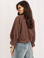 Tmavě béžová napoleonka s efektem semiše.