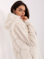 Ecru futrzana kamizelka z kapturem