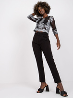 Czarne spodnie damskie z gumką w pasie Giulia