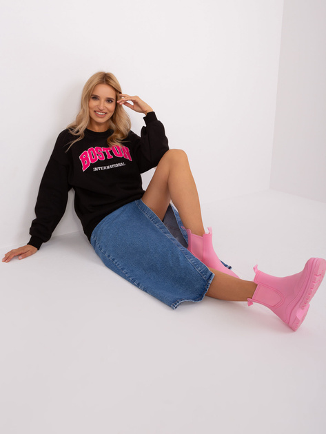 Hurt Czarna dresowa bluza bez kaptura z napisem