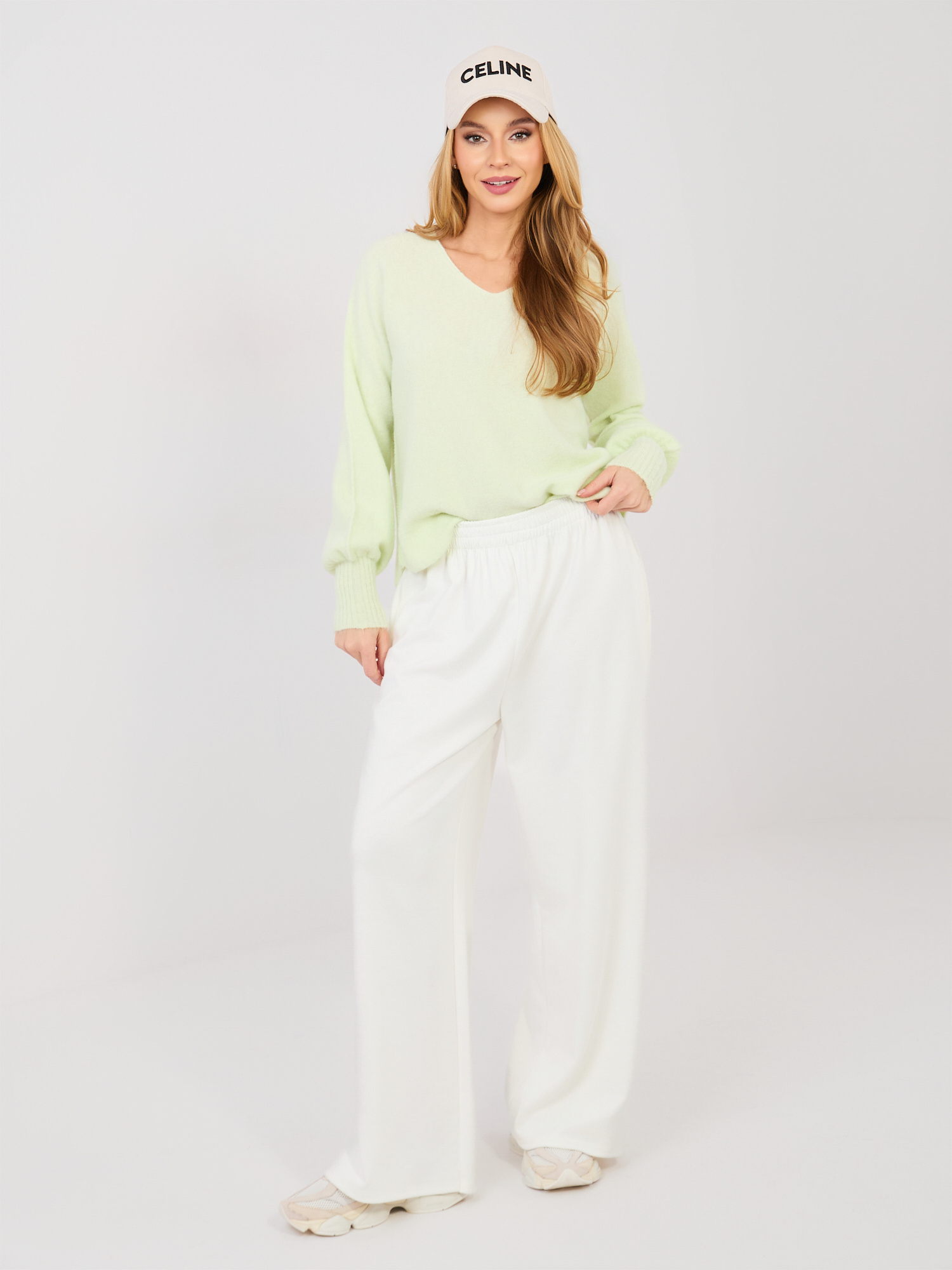Sweter jasny zielony