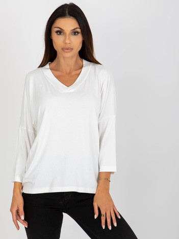 Online wholesale Ecru women's basic blouse made of viscose.