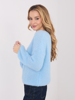 Helleblaue Damenpullover mit Rundhalsausschnitt.