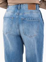 Light blue women's 7/8 leg jeans SUBLEVEL.