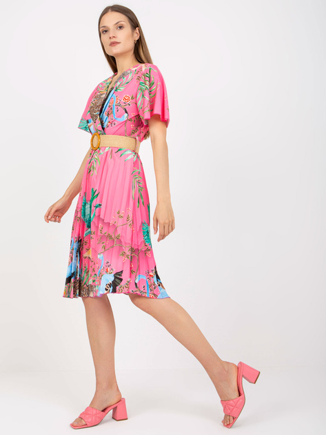 Różowa letnia sukienka z printami i plisowaniem