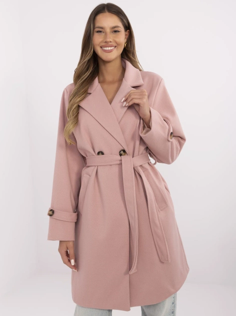 Brudnoróżowy damski płaszcz z wiązanym paskiem