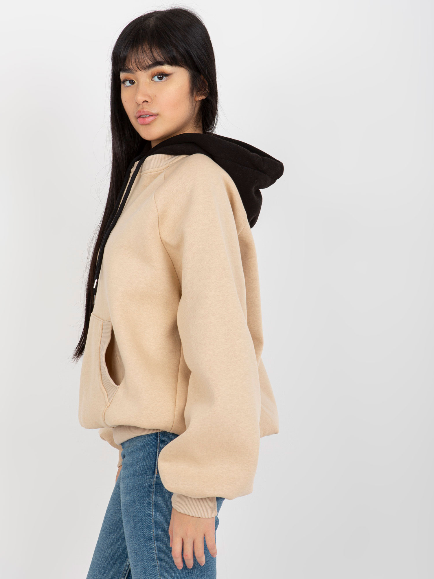 Beżowo-czarna luźna dresowa bluza basic z kapturem