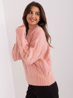 Hurt Jasnoróżowy klasyczny sweter z warkoczami 