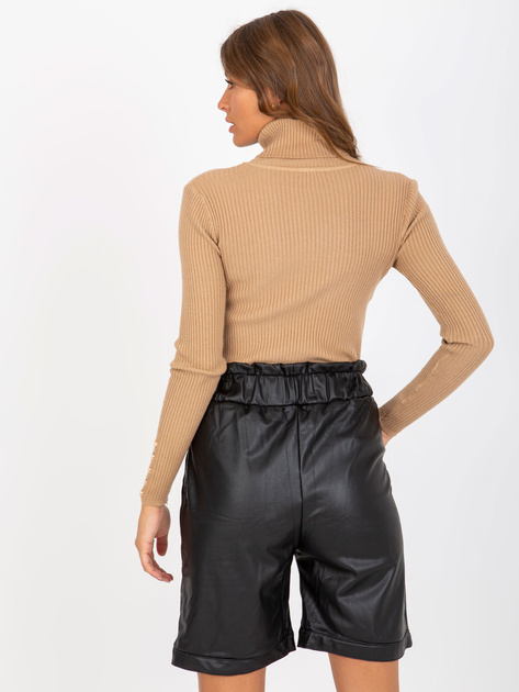 Hurtownia Czarne ocieplane szorty casualowe z ekoskóry